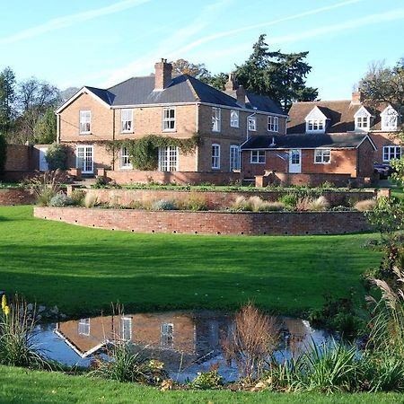 Rookwood Farmhouse B&B Нюбъри Екстериор снимка