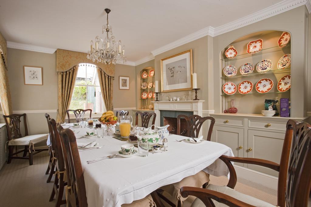 Rookwood Farmhouse B&B Нюбъри Екстериор снимка