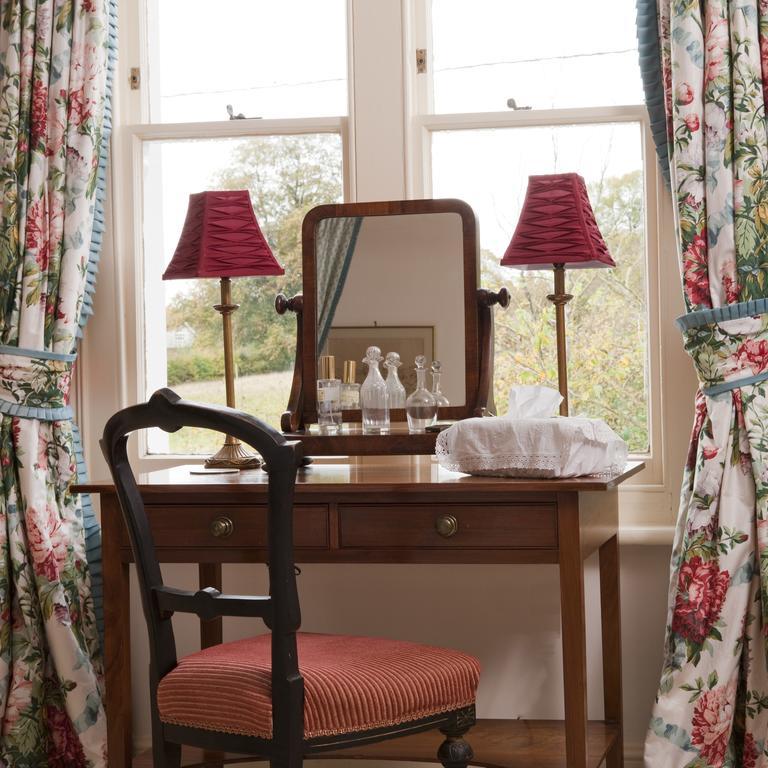 Rookwood Farmhouse B&B Нюбъри Екстериор снимка