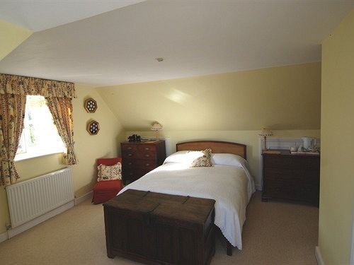 Rookwood Farmhouse B&B Нюбъри Екстериор снимка