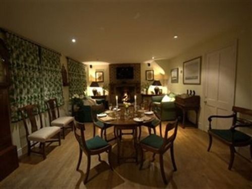 Rookwood Farmhouse B&B Нюбъри Екстериор снимка