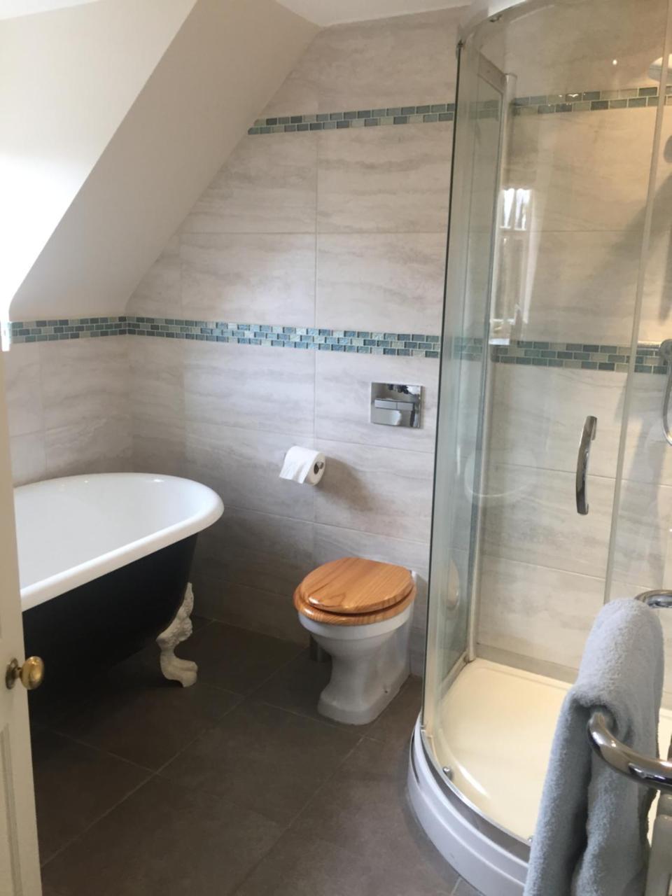 Rookwood Farmhouse B&B Нюбъри Екстериор снимка