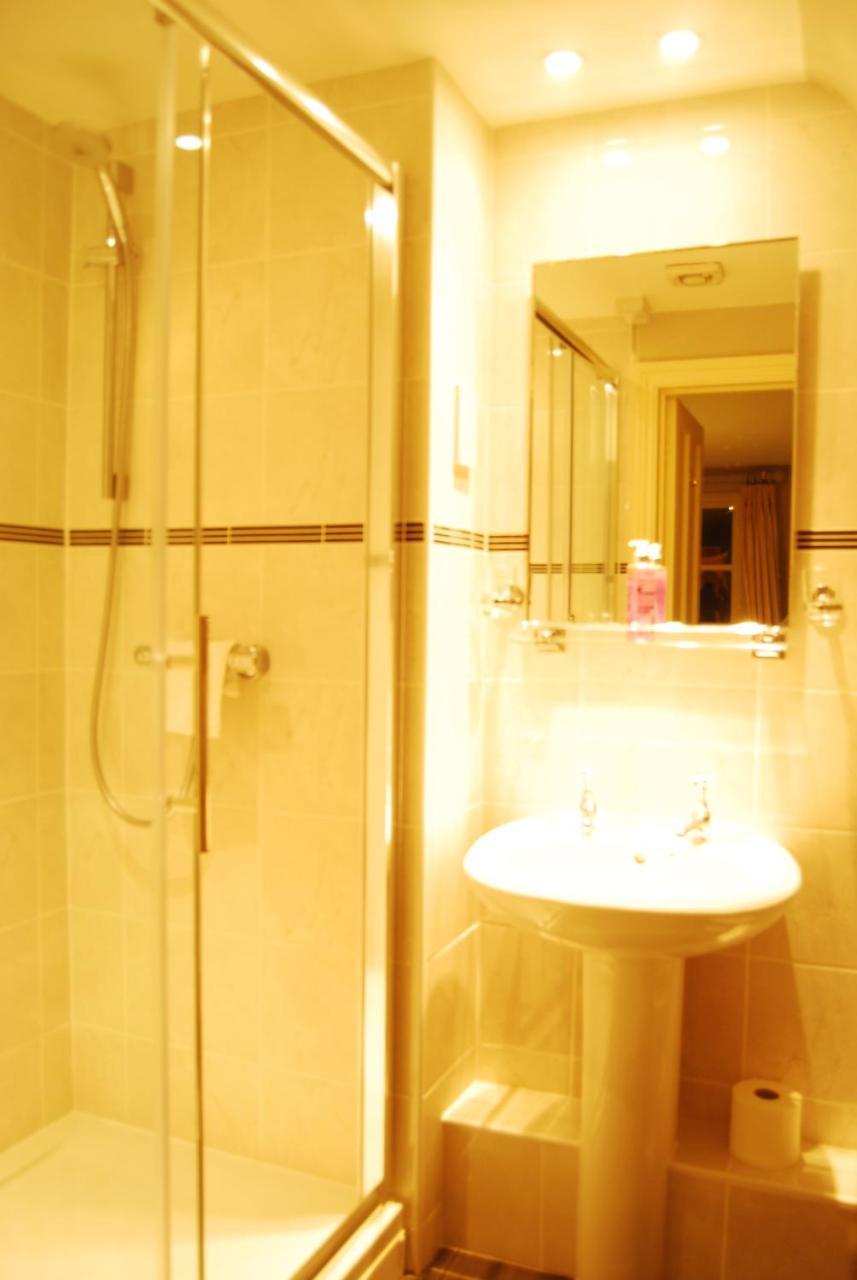 Rookwood Farmhouse B&B Нюбъри Екстериор снимка